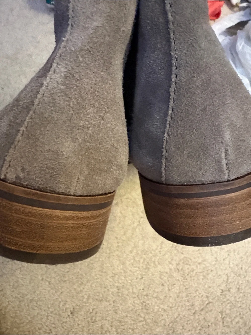 Frye Women  Misty Chelsea Boot Slip On Taupe Bootie Ankle Suede Casual Size 8